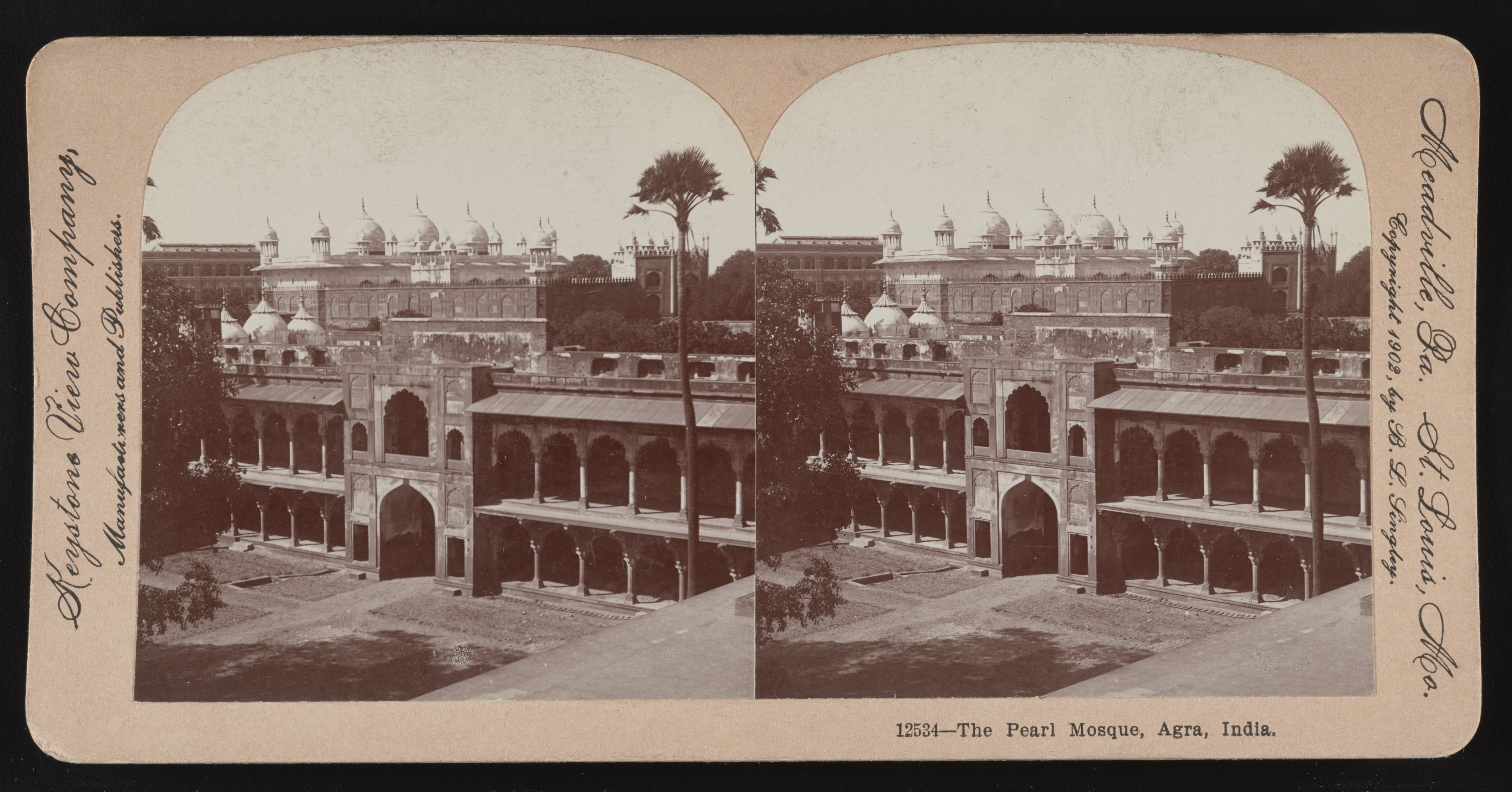 The Pearl Masjid, Agra, India