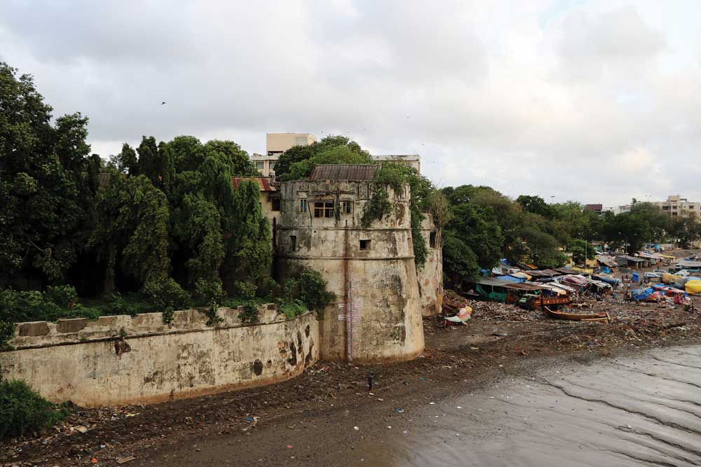 Surat Castle in Ruins