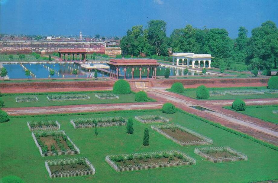 Shalamar Gardens
