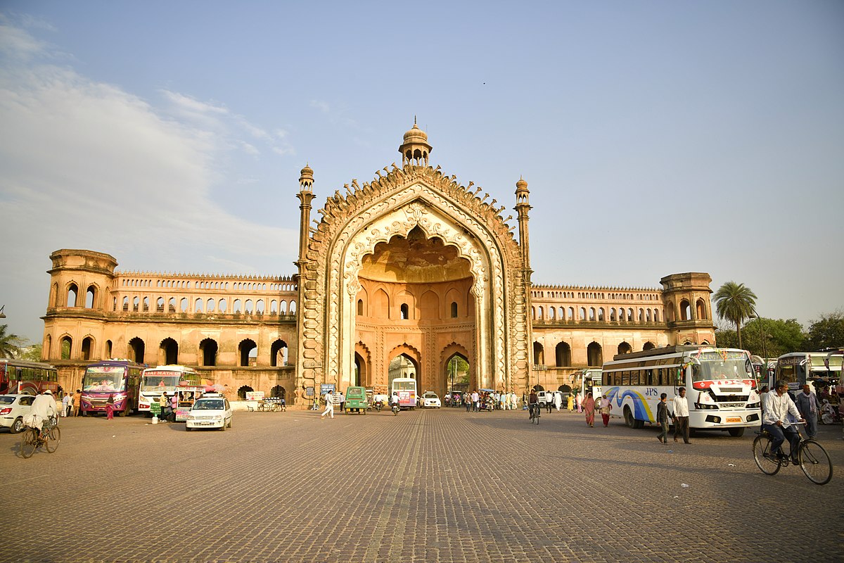 Rumi Darwaza, Lucnkow, India