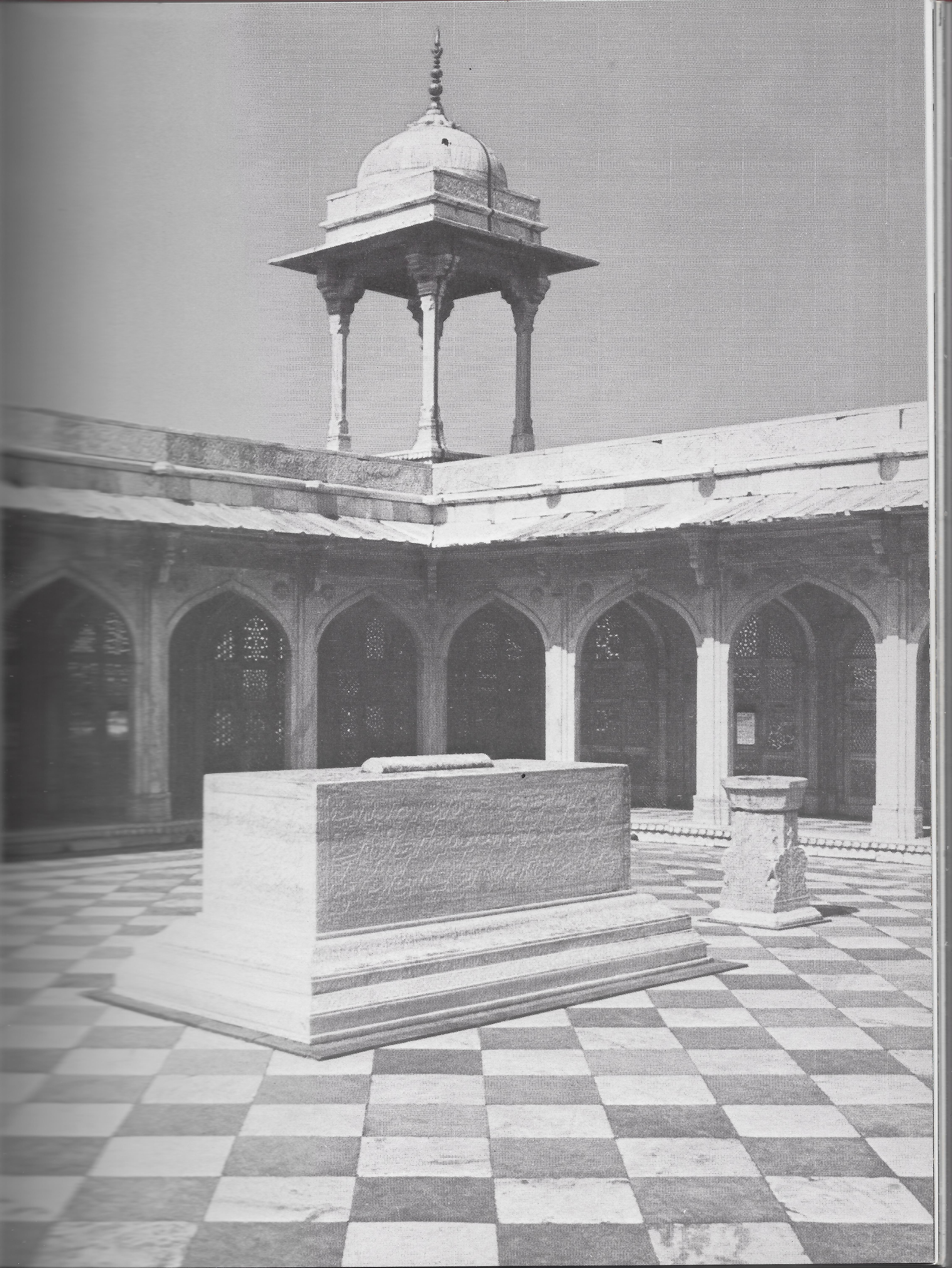 The marble courtyard and sepulchre at the top of Akbar's tomb at Sikandra