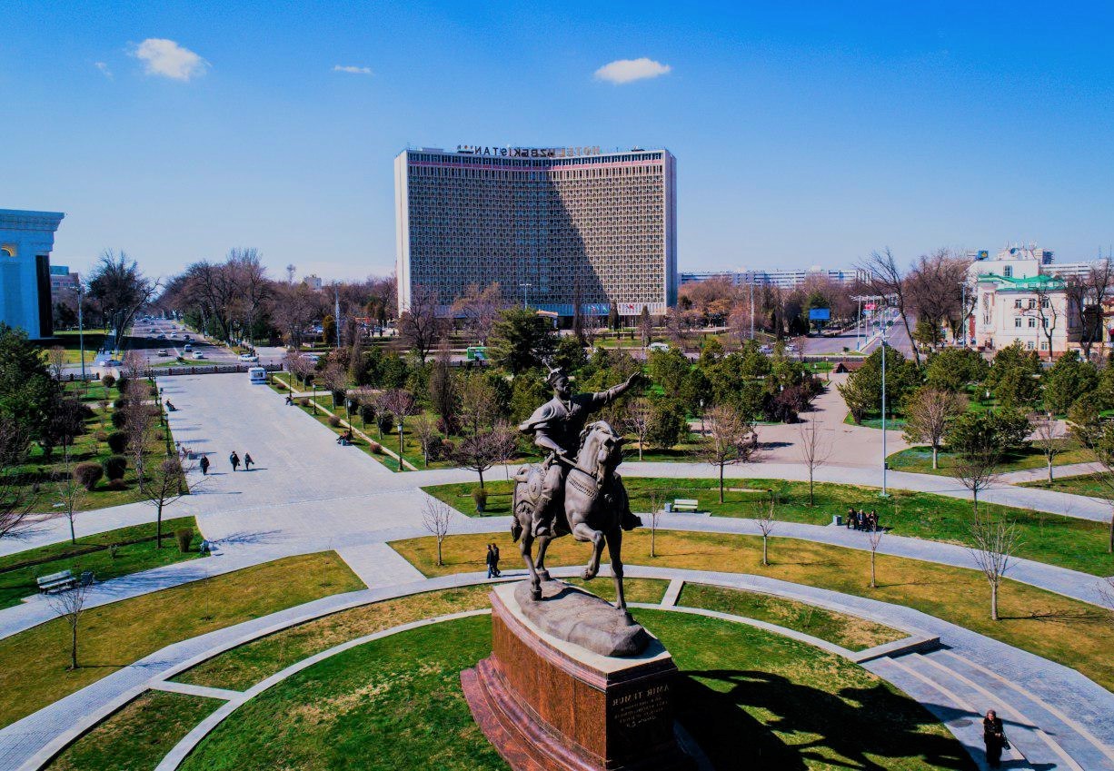 Tashkent - Amir Timur Square