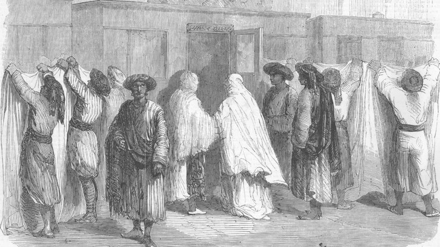 Malika Kishwar boarding the train at Southampton