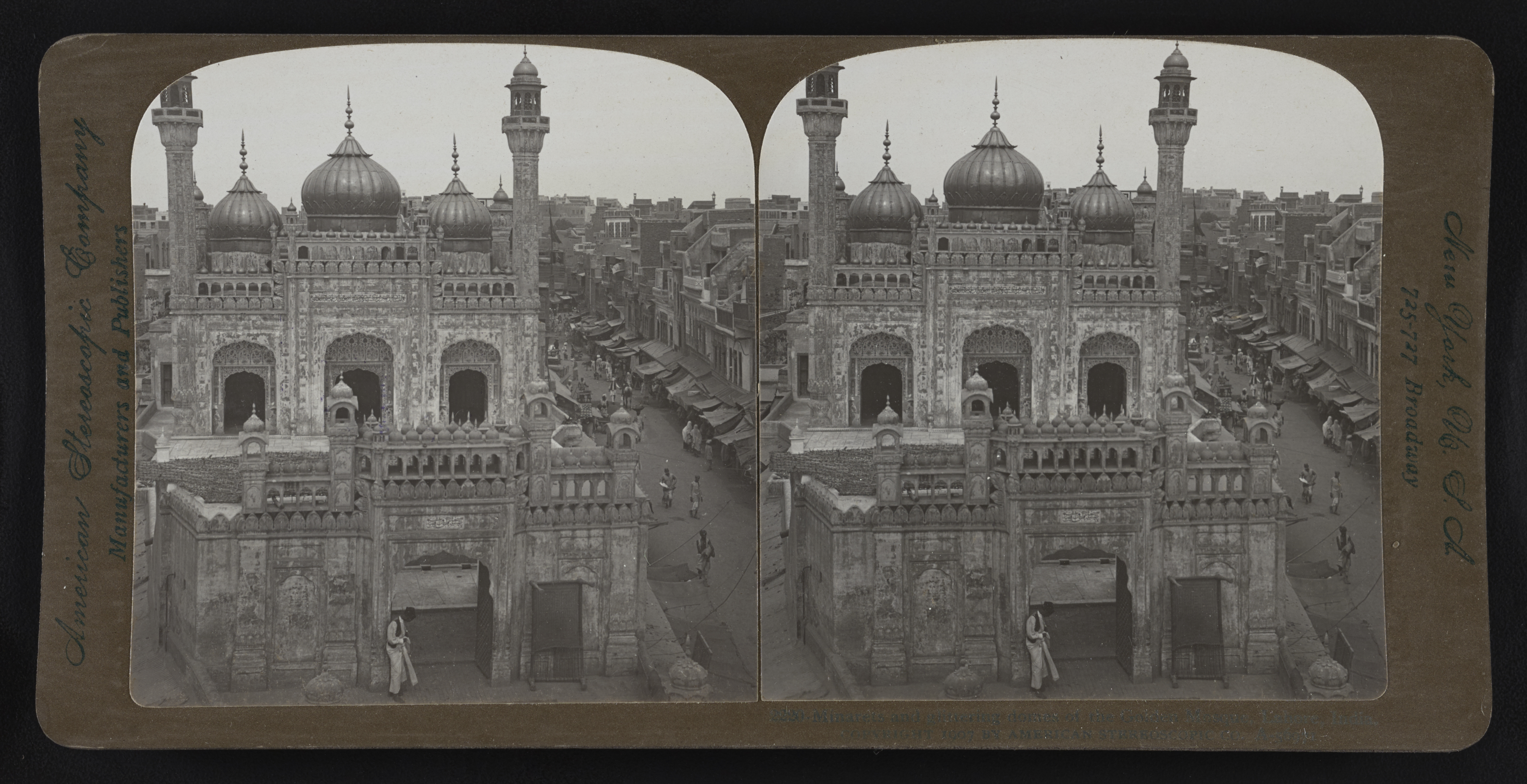 [Structure in Lahore, India]