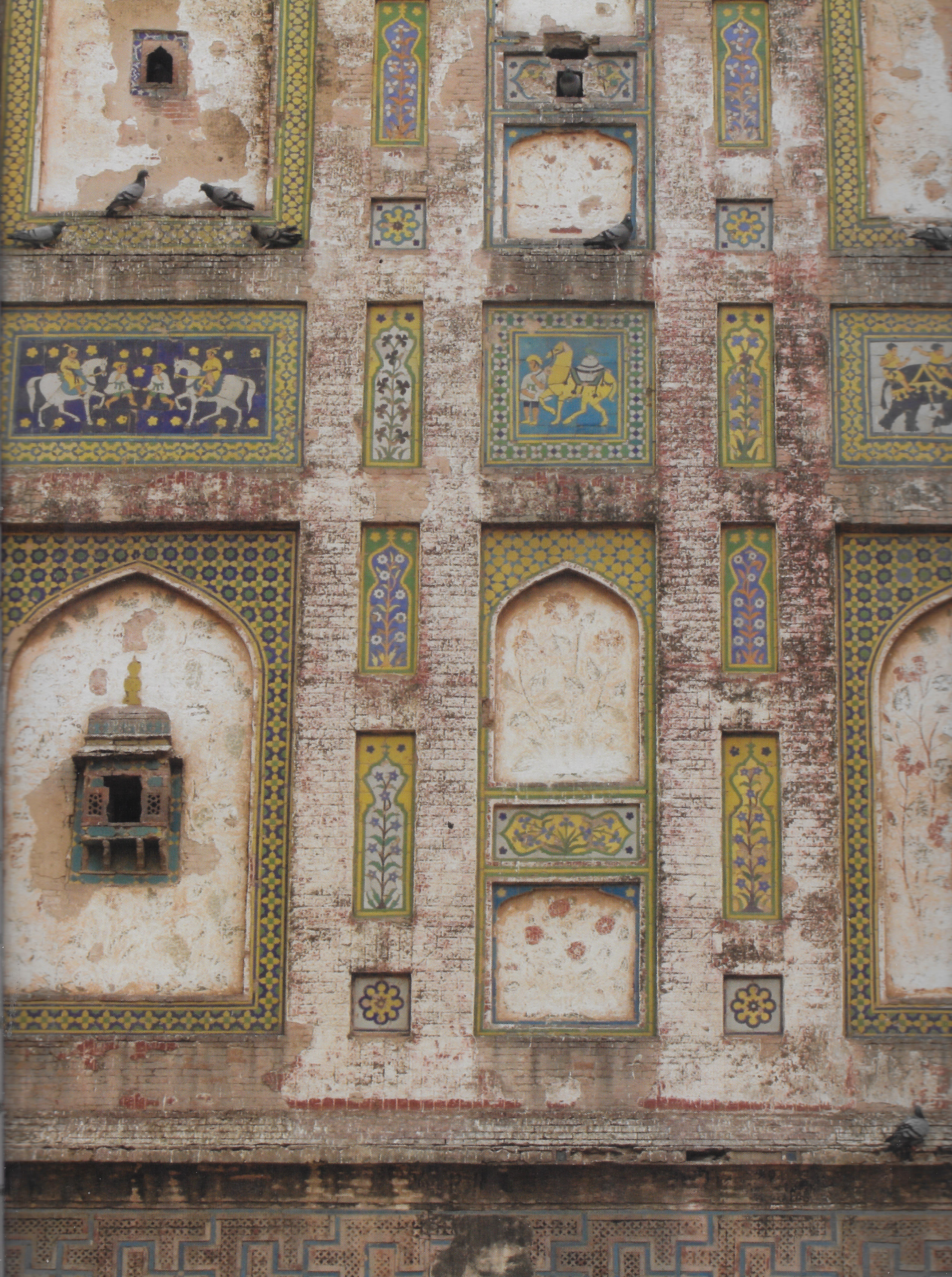 Tiled wall Lahore Fort, Reign of Jahangir