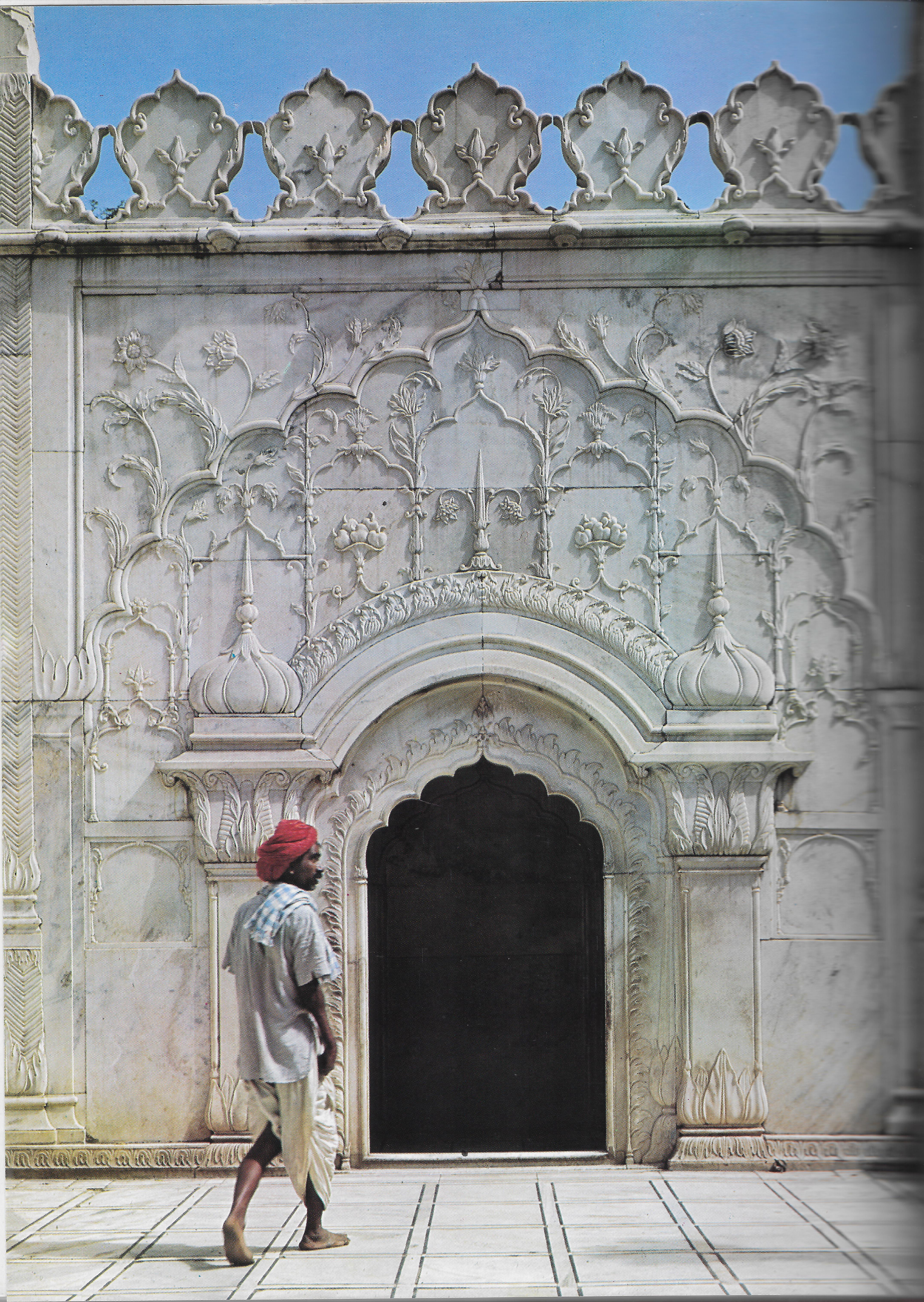 Inside the Pearl Mosque built by Aurangzeb