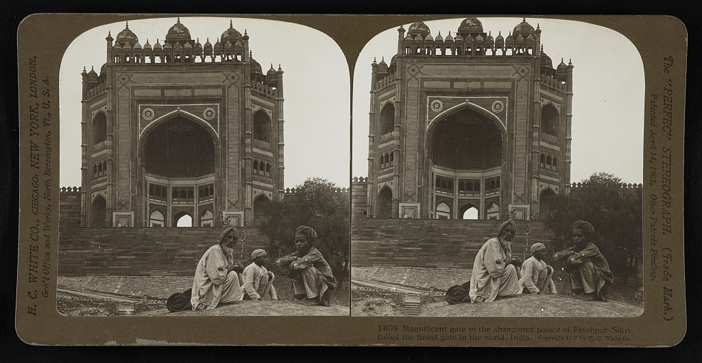 Magnificent gate to the abandoned palace of Fatehpur-Sikri, called the finest gate in the world, India